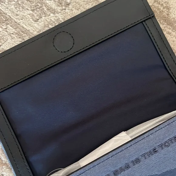 Marc Jacobs Blue Belt Bag with Camouflage Design - Picture 6 of 9